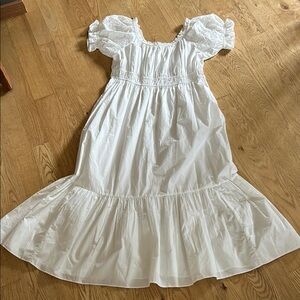 NEW WITH TAGS NEVER WORN H&M White Maxi Dress